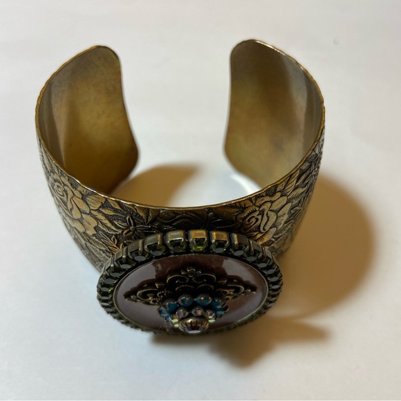 LIZ PALACIOS Enamel Crystal Embellished Brass Floral  Wide Cuff Bracelet - Picture 2 of 6